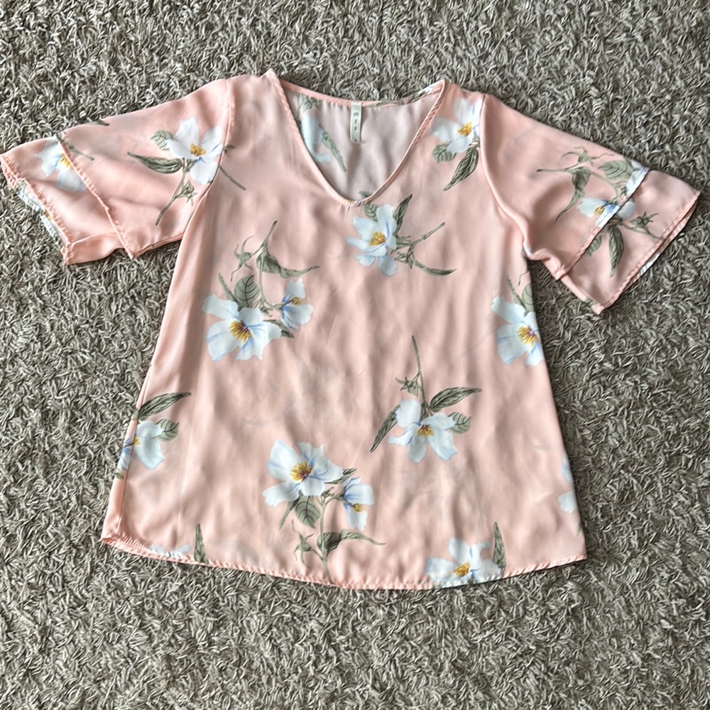 Floral Peach Top